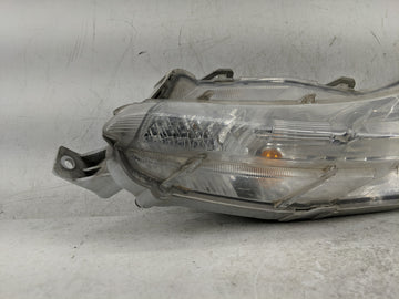 2016 Toyota Camry Tail Light Assembly Passenger Right OEM Fits OEM Used Auto Parts