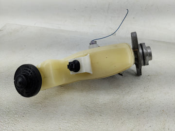 2016 Toyota Camry Power Brake Booster Oem