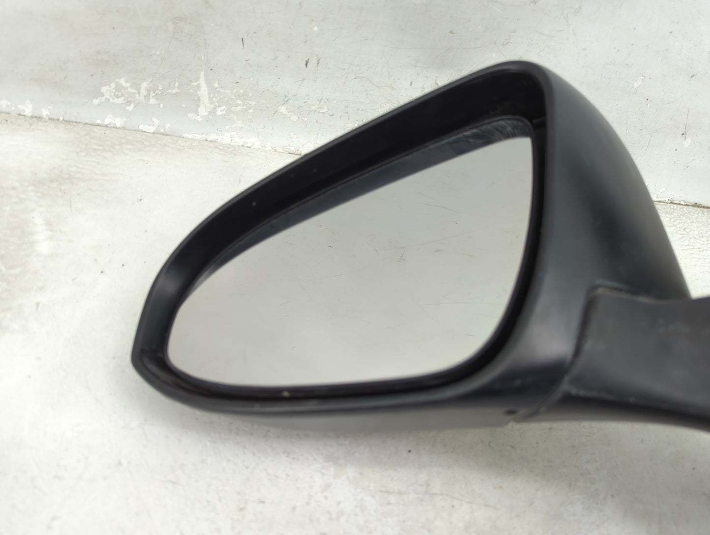 2015-2017 Toyota Camry Driver Side View Mirror - Left Door Mirror OEM Used - Oemusedautoparts1.com