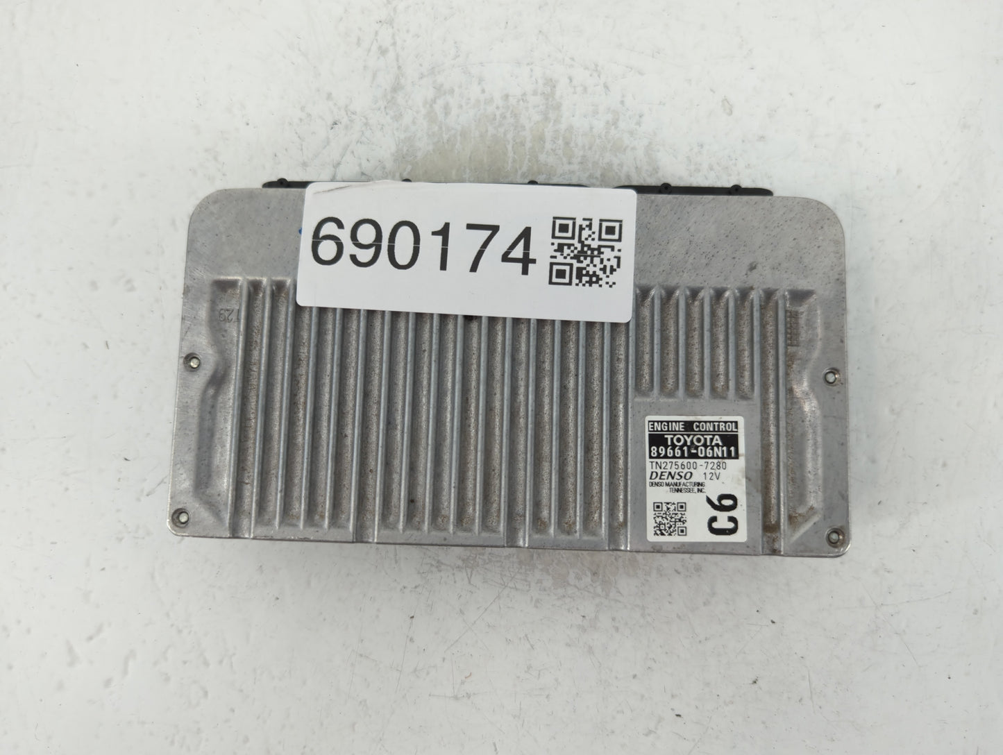 2016-2017 Toyota Camry PCM Engine Control Computer ECU ECM PCU OEM P/N:275600-7280 89661-06N11 Fits Fits 2016 2017 OEM Used