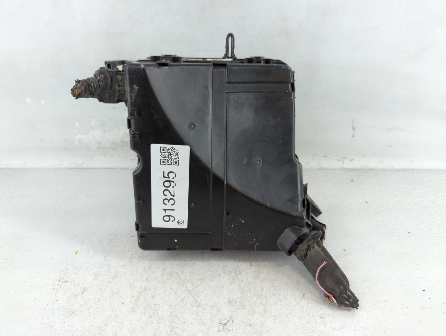 2012-2017 Toyota Camry Fusebox Fuse Box Panel Relay Module P/N:91210 B8501 Fits Fits 2012 2013 2014 2015 2016 2017 OEM Used