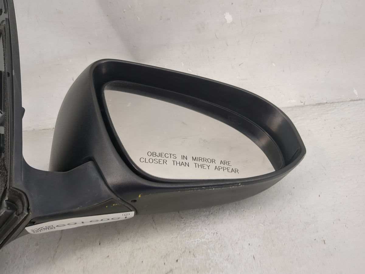 2014-2019 Toyota Corolla Passenger Side View Mirror - Right Door Mirror OEM Used - Oemusedautoparts1.com