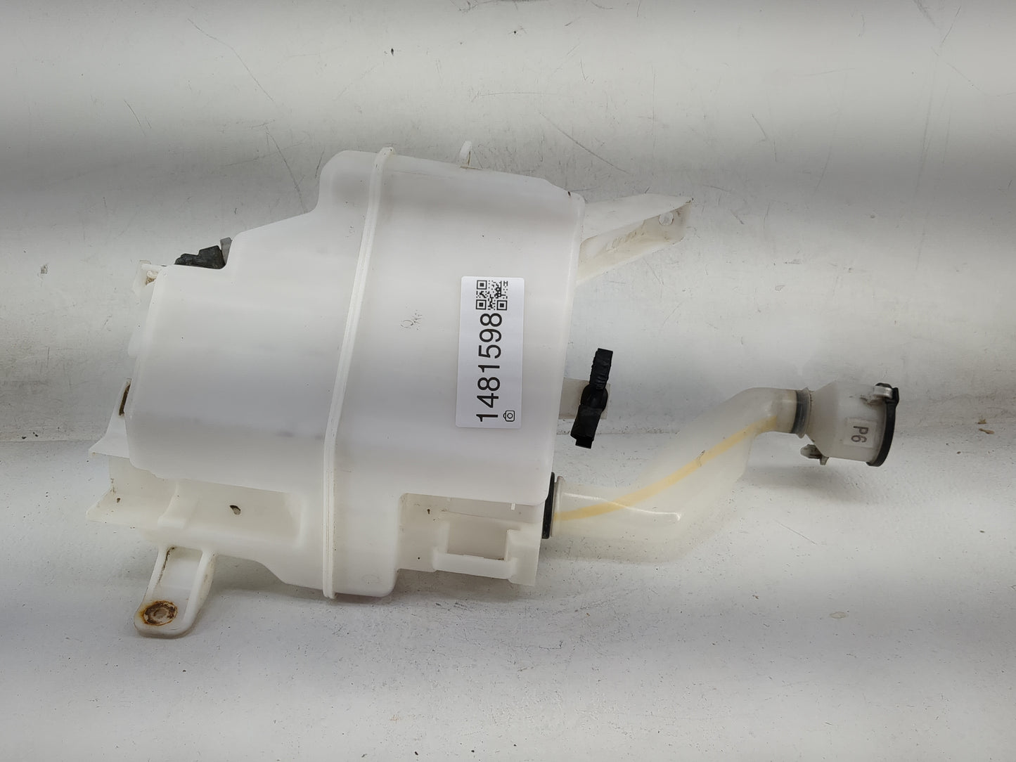 2016 Toyota Prius V Windshield Washer Fluid Reservoir Bottle - Oemusedautoparts1.com