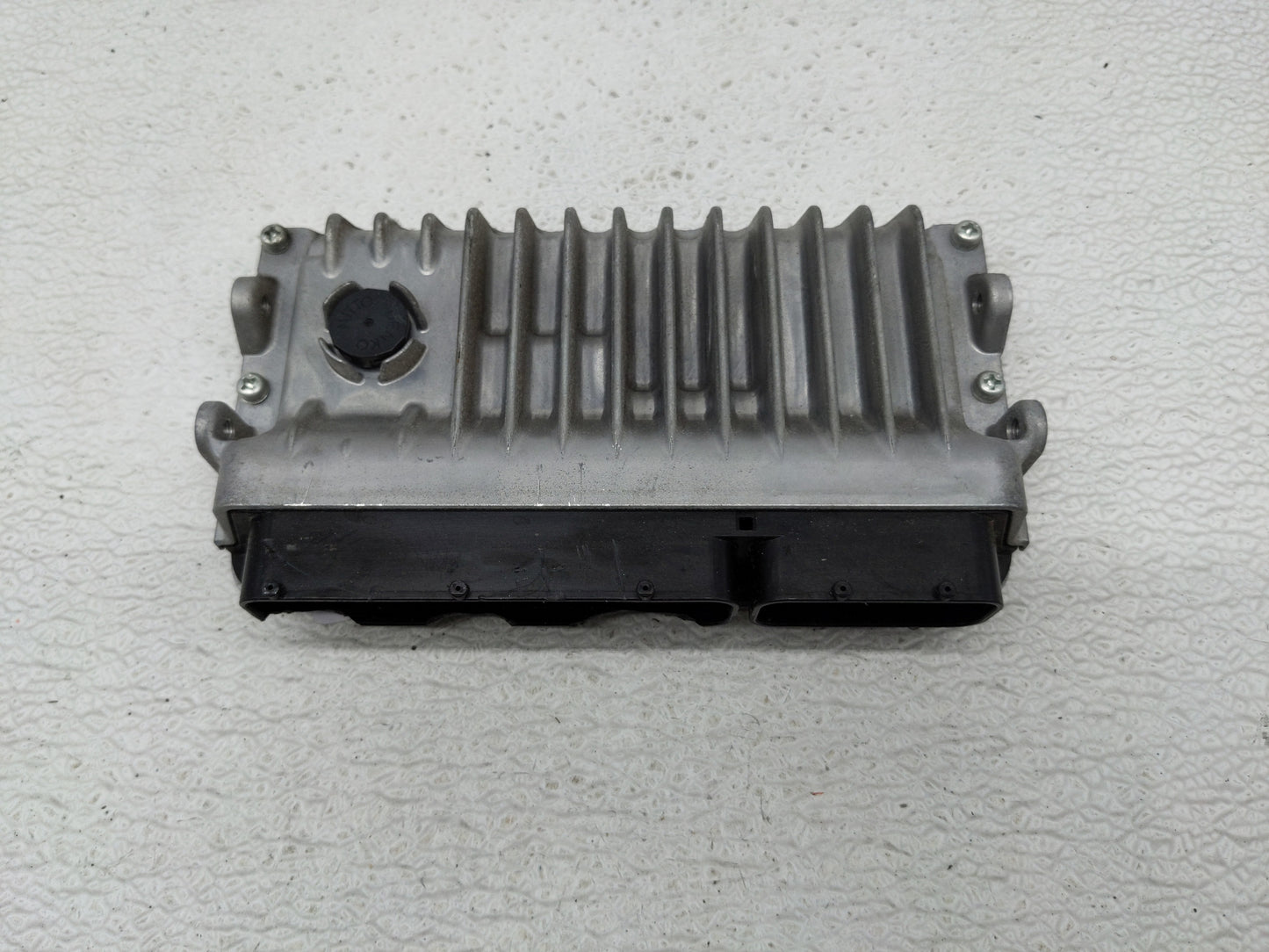 2016-2018 Toyota Rav4 PCM Engine Control Computer ECU ECM PCU OEM P/N:89661-42V91 Fits Fits 2016 2017 2018 OEM Used Auto Par