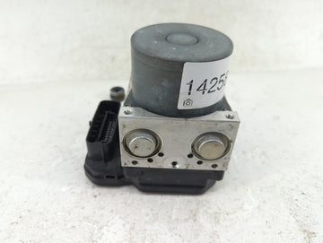 2016-2018 Toyota Rav4 ABS Pump Control Module Replacement P/N:44540-0R110 44510-42350 Fits Fits 2016 2017 2018 OEM Used Auto Parts