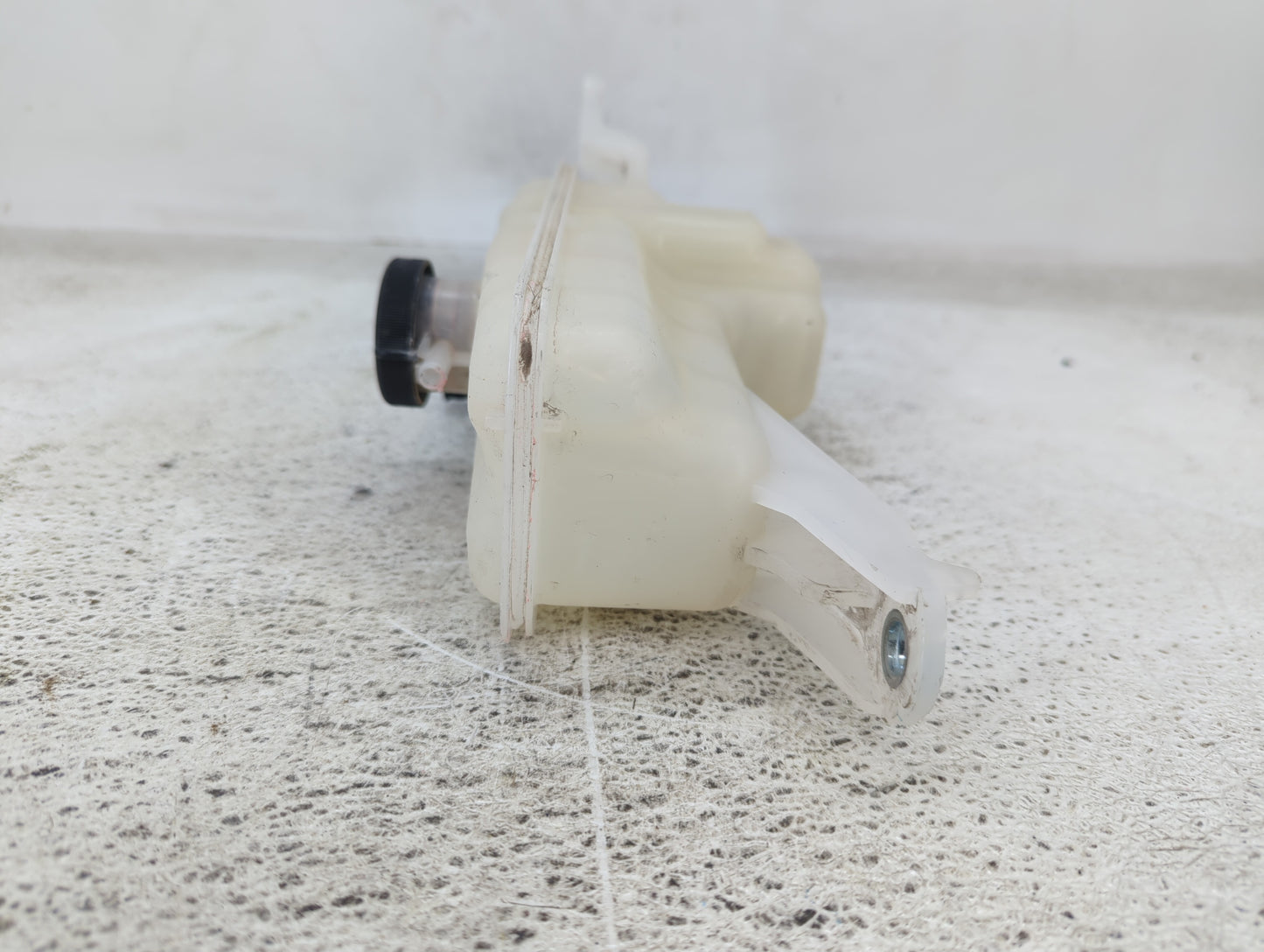 2006-2018 Toyota Rav4 Radiator Coolant Overflow Expansion Tank Bottle 1432022 - Oemusedautoparts1.com