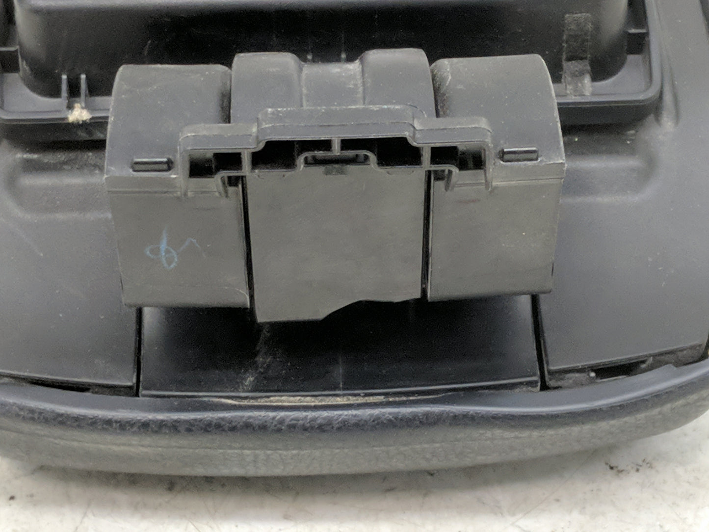 2016 Toyota Rav4 Center Console Armrest Cover Lid Fits OEM Used Auto Parts - Oemusedautoparts1.com