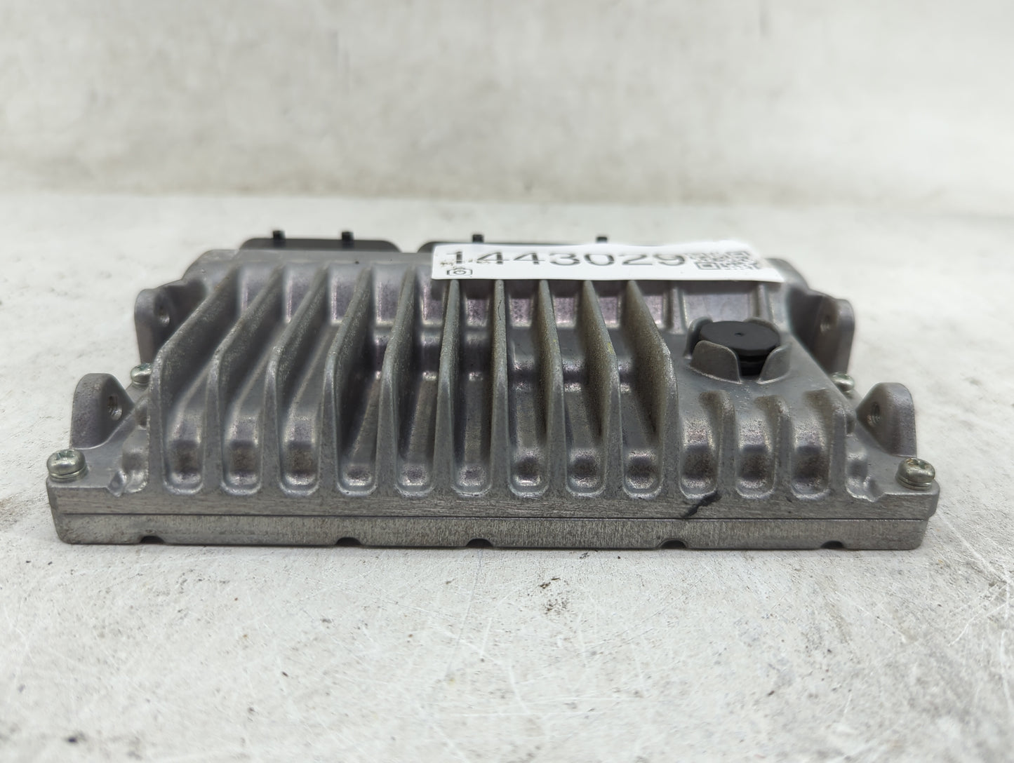 2016-2018 Toyota Rav4 PCM Engine Control Computer ECU ECM PCU OEM P/N:89661-0R510 TN275600-7591 Fits Fits 2016 2017 2018 OEM