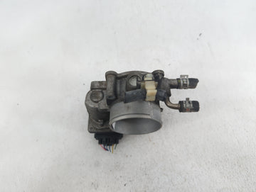 2016 Toyota Rav4 Throttle Body P/N:22030-0V010 3TA60-01 C, 3TA60-01 B, 3TA60-01 A Fits Fits 2013 2014 2015 2017 2018 2019 OEM Used Auto Parts