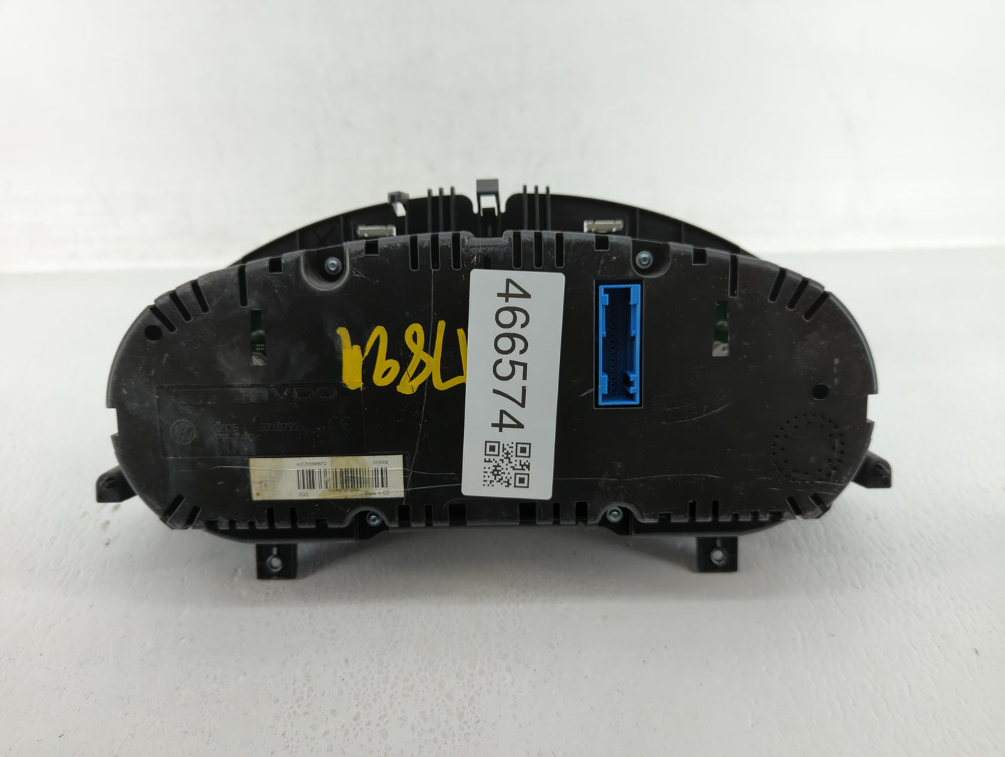 2016 Volkswagen Cc Instrument Cluster Speedometer Gauges P/N:3C8 920 970F 3C8 920 971L, 3C8920971L Fits OEM Used Auto Parts
