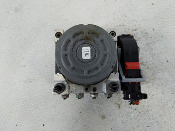 2015-2016 Volkswagen Golf Anti-Lock Brake ABS Pump Module Actuator OEM P/N:3Q0 614 517 AB 5Q0 614 517 AF Fits Fits 2015 2016 2017 OEM Used Auto Parts