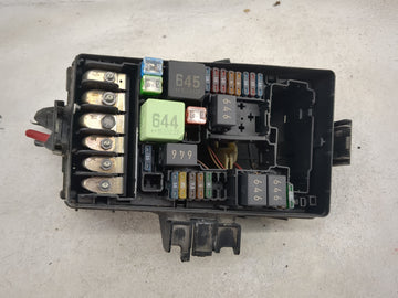 2015-2017 Volkswagen Golf Fusebox Fuse Box Panel Relay Module P/N:5Q0937132A Fits Fits 2015 2016 2017 OEM Used Auto Parts