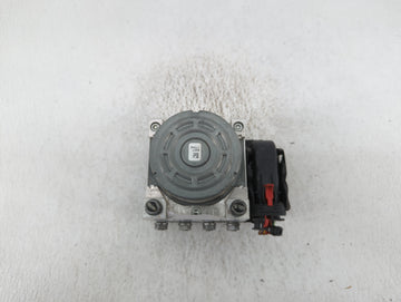 2015-2016 Volkswagen Golf ABS Pump Control Module Replacement P/N:3Q0 614 517 AB 5Q0 614 517 AF Fits Fits 2015 2016 2017 OEM Used Auto Parts