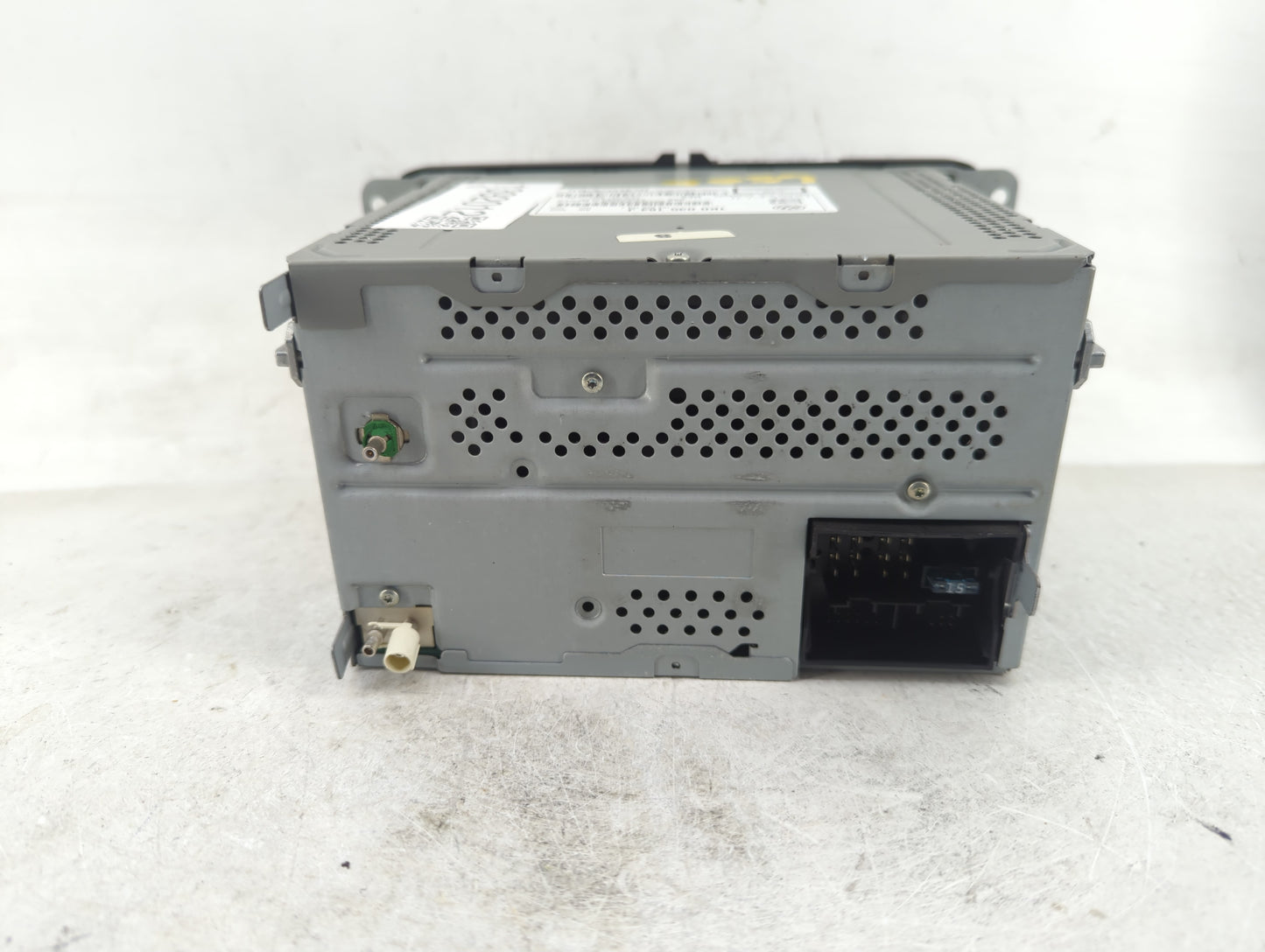 2015-2017 Volkswagen Jetta Radio AM FM Cd Player Receiver Replacement P/N:1K0 035 164 J Fits Fits 2015 2016 2017 OEM Used Au
