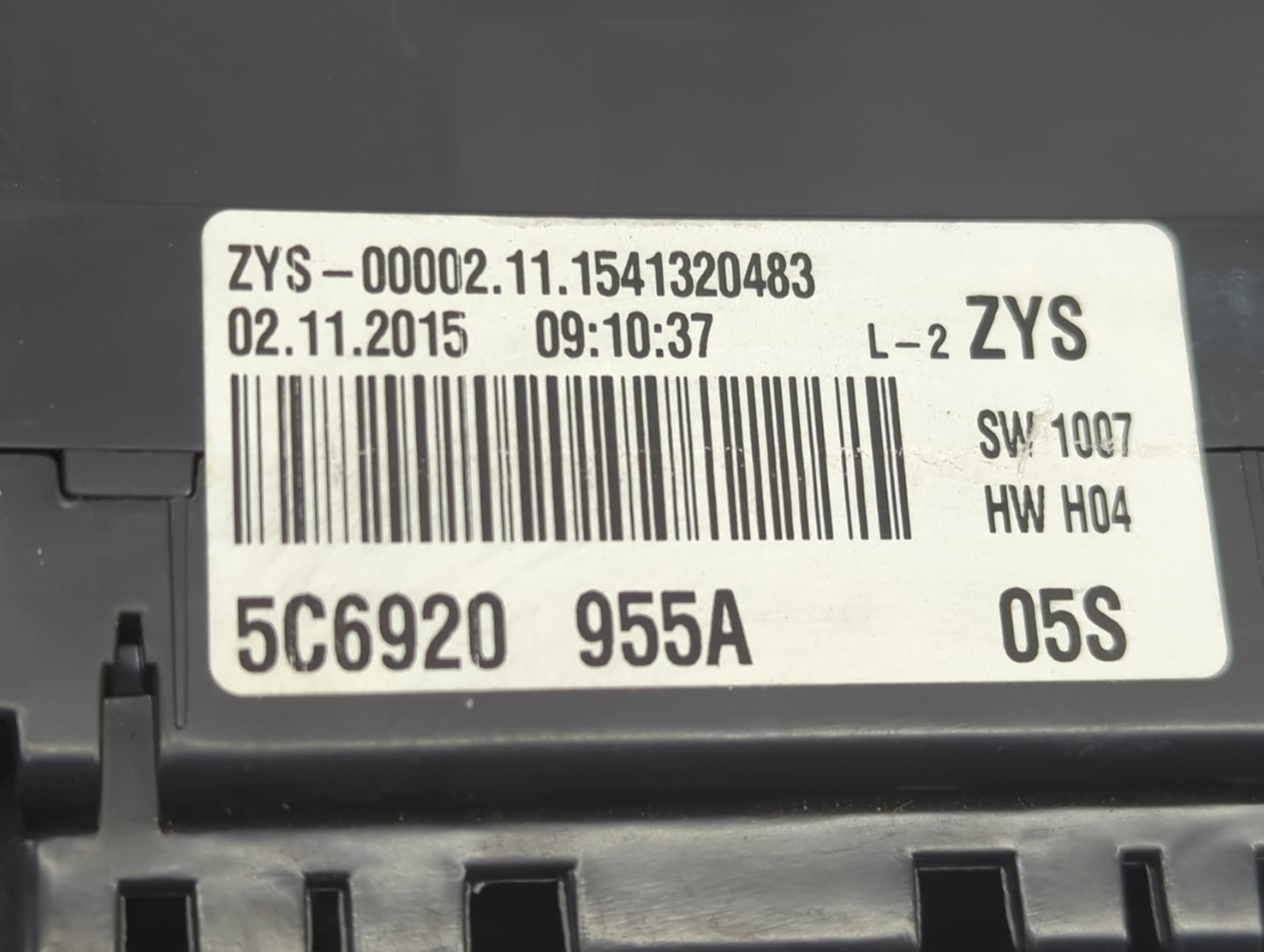 2016-2018 Volkswagen Jetta Instrument Cluster Speedometer Gauges P/N:5C6920955A Fits Fits 2016 2017 2018 OEM Used Auto Parts