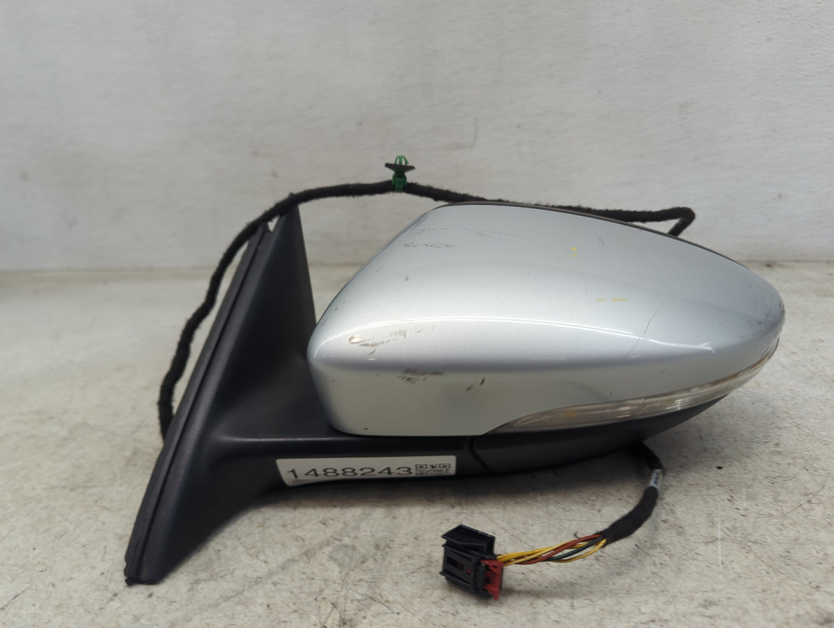 2016-2020 Volkswagen Passat Driver Side View Mirror - Left Door Mirror OEM Used - Oemusedautoparts1.com