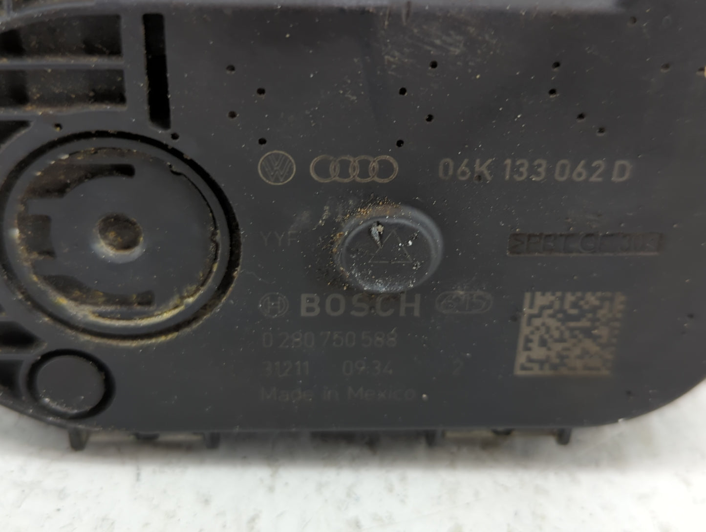 2014-2017 Volkswagen Passat Throttle Body P/N:0 280 750 718 0 280 750590, 06K 133 062 D Fits Fits 2014 2015 2016 2017 OEM Us