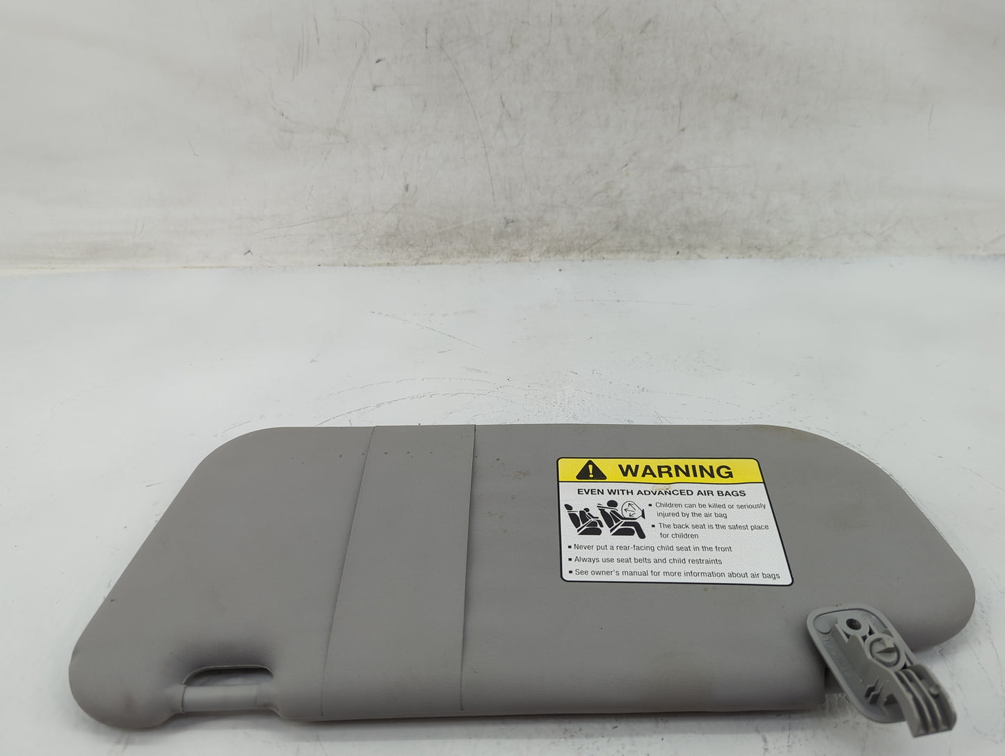2009-2018 Volkswagen Tiguan Sun Visor Shade Replacement Passenger Right Mirror Fits OEM Used Auto Parts - Oemusedautoparts1.
