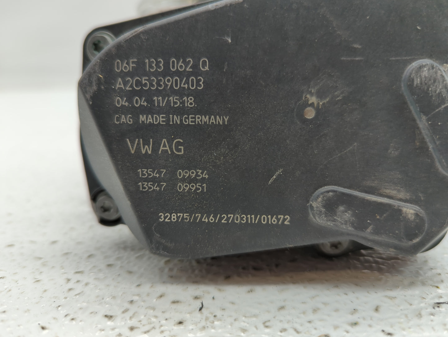 2009-2018 Volkswagen Tiguan Throttle Body P/N:06F 133 062 G 06F 133 062 Q Fits OEM Used Auto Parts - Oemusedautoparts1.com