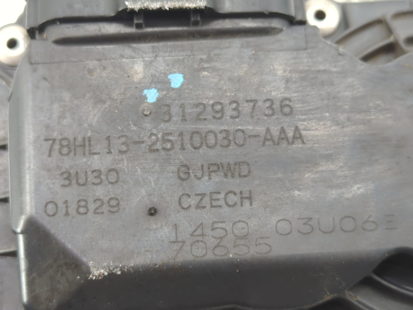 2013-2016 Volvo S60 Throttle Body P/N:78HL13-2510030-AAA Fits Fits 2013 2014 2015 2016 OEM Used Auto Parts - Oemusedautopart