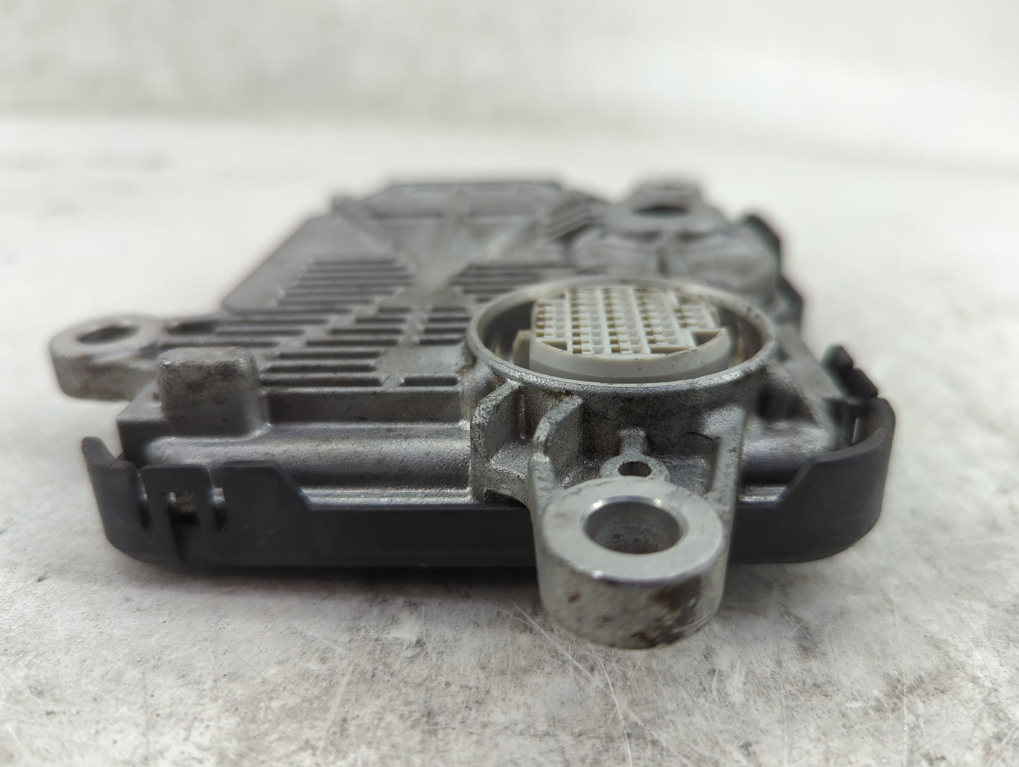 2016 Volvo Xc90 Transmission Control Module Tcu Tcm 31380617 - Oemusedautoparts1.com