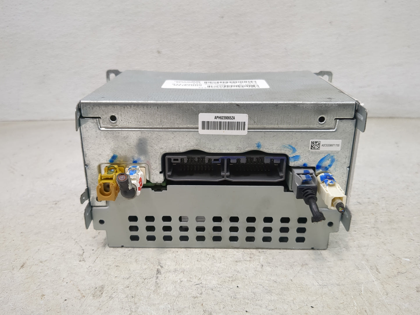 2017 Journey Radio AM FM Cd Player Receiver Replacement Fits Fits 2018 2019 2020 OEM Used Auto Parts - Oemusedautoparts1.com