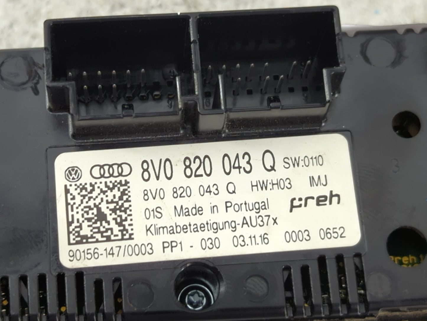 2017 Audi A3 Climate Control Module Temperature AC/Heater Replacement P/N:8V0820043Q Fits OEM Used Auto Parts - Oemusedautop
