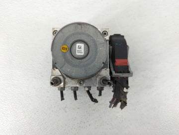 2017-2018 Audi A3 ABS Pump Control Module Replacement P/N:5Q0 614 517 AR Fits Fits 2017 2018 OEM Used Auto Parts