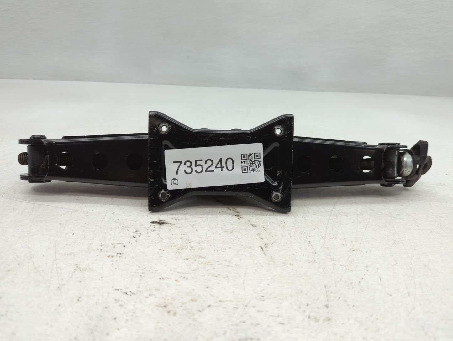 2017 Audi A3 Spare Scissor Car Jack - Oemusedautoparts1.com