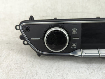 2017-2019 Audi A4 Climate Control Module Temperature AC/Heater Replacement P/N:8W0820043F Fits Fits 2017 2018 2019 OEM Used Auto Parts