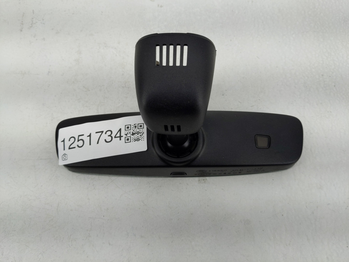 2017-2019 Audi Q7 Interior Rear View Mirror Replacement OEM P/N:E1104806 Fits Fits 2017 2018 2019 OEM Used Auto Parts - Oemu