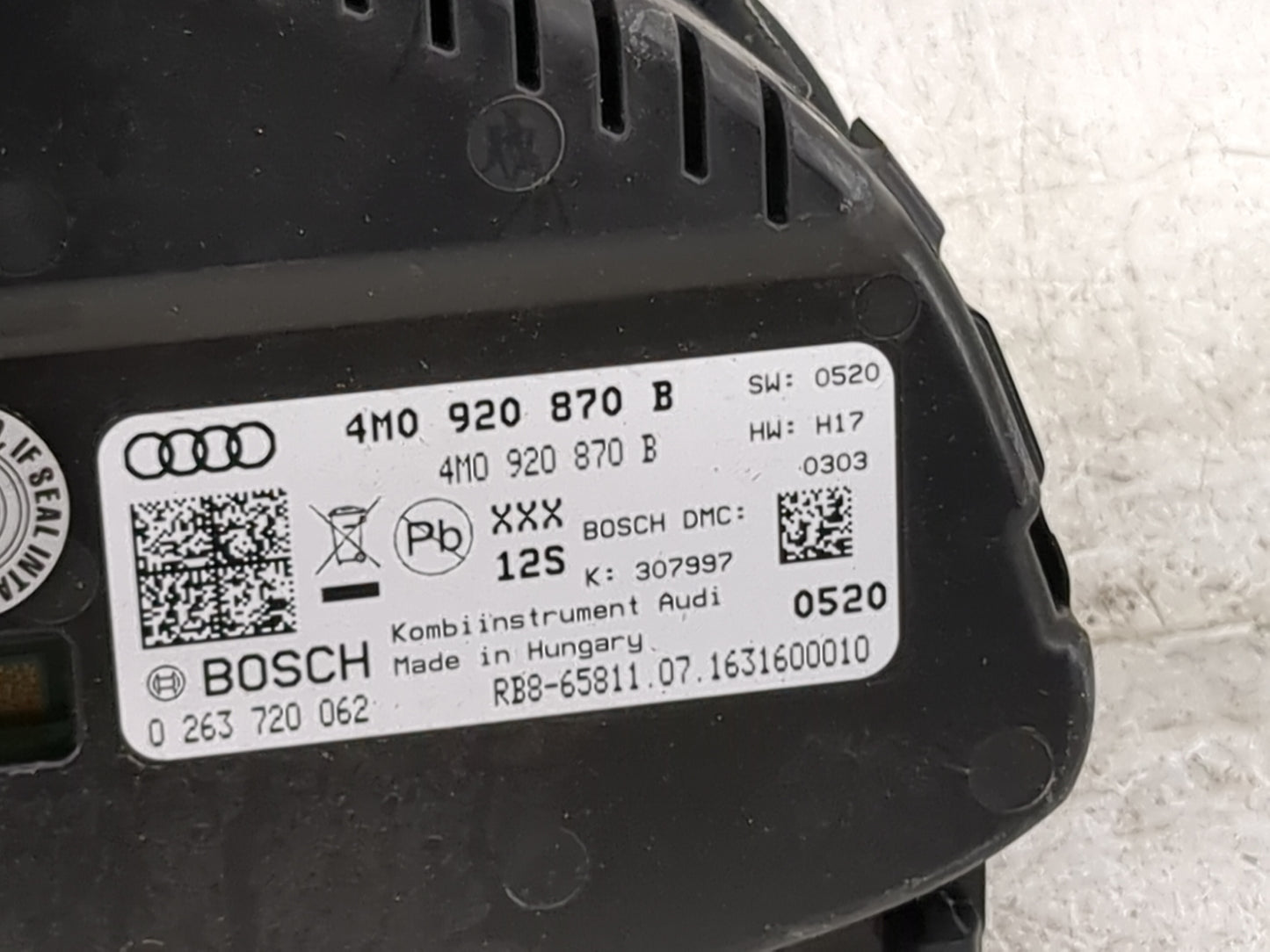 2017-2018 Audi Q7 Instrument Cluster Speedometer Gauges P/N:4M0920870B 0263720062 Miles:84K Fits Fits 2017 2018 OEM Used Aut