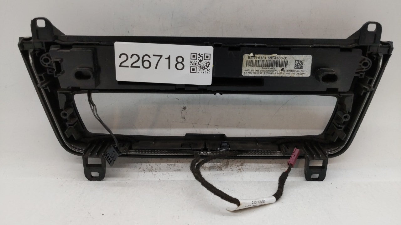 2017-2018 Bmw 320i Radio Control Panel - Oemusedautoparts1.com