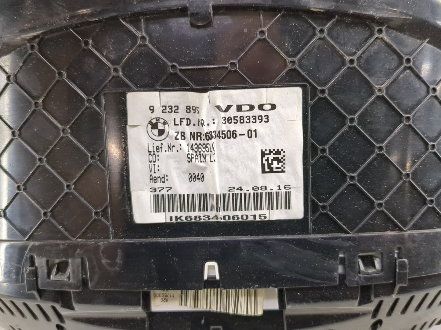 2016-2018 Bmw 330e Instrument Cluster Speedometer Gauges P/N:9232895 6834506-01 Miles:1K Fits OEM Used Auto Parts - Oemuseda