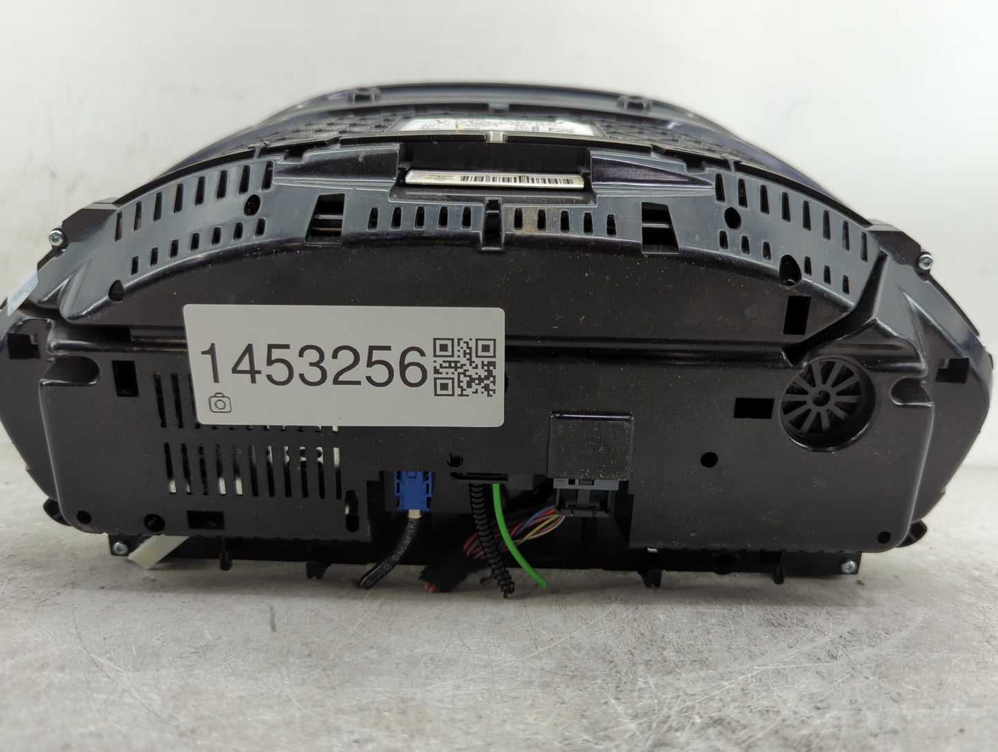 2017-2019 Bmw 330i Instrument Cluster Speedometer Gauges P/N:9232895 9398490-01 Miles:104K Fits OEM Used Auto Parts - Oemuse