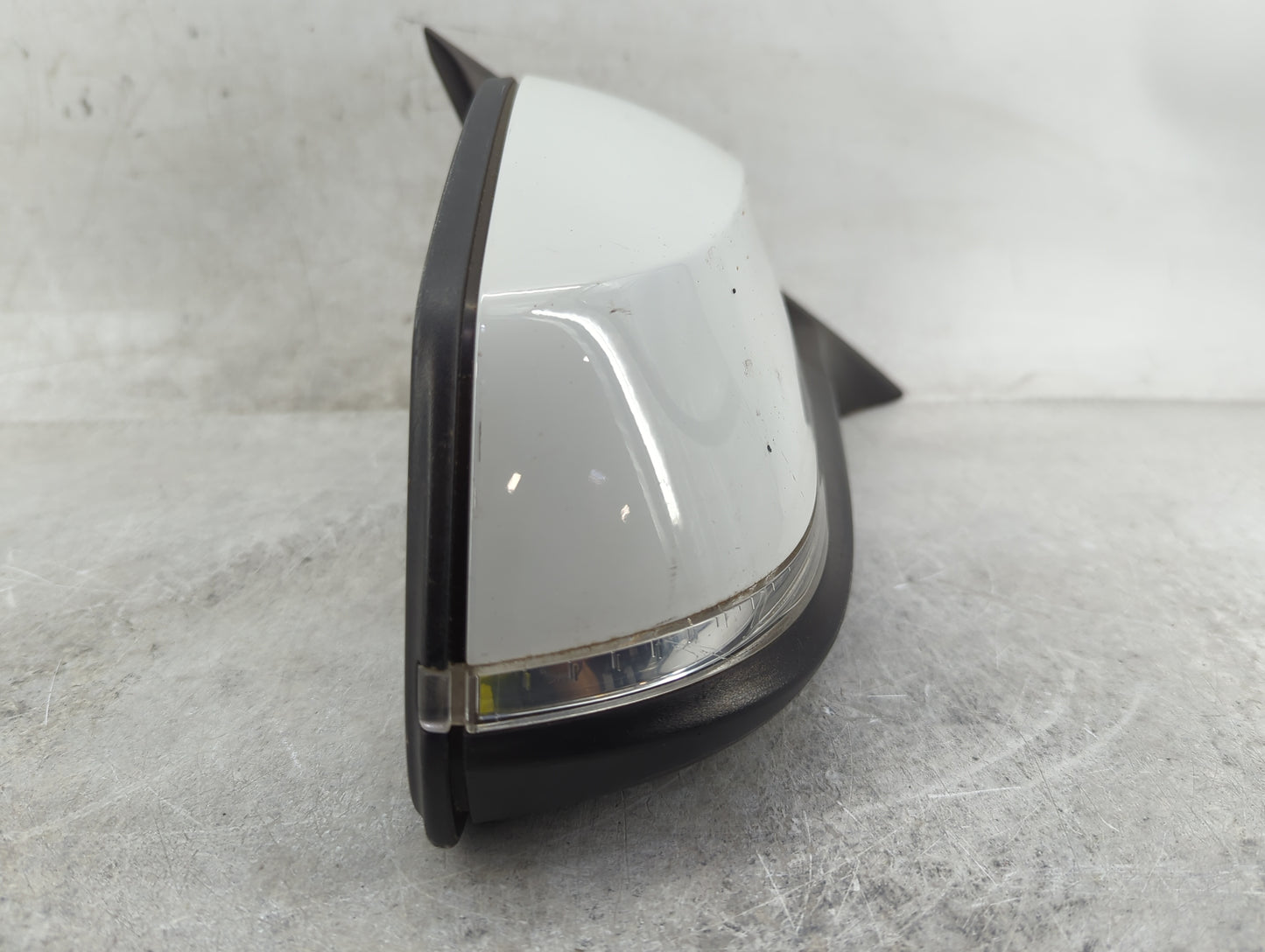 2017-2018 Bmw 330i Passenger Side View Mirror - Right Door Mirror OEM Used - Oemusedautoparts1.com