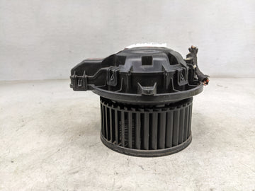 2017-2019 Bmw 330i Heater AC Blower Motor Fits Fits 2012 2013 2014 2015 2016 2017 2018 2019 2020 2021 OEM Used Auto Parts
