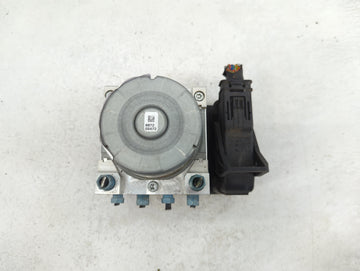 2017 Bmw X1 ABS Pump Control Module Replacement P/N:6888063-01 Fits OEM Used Auto Parts