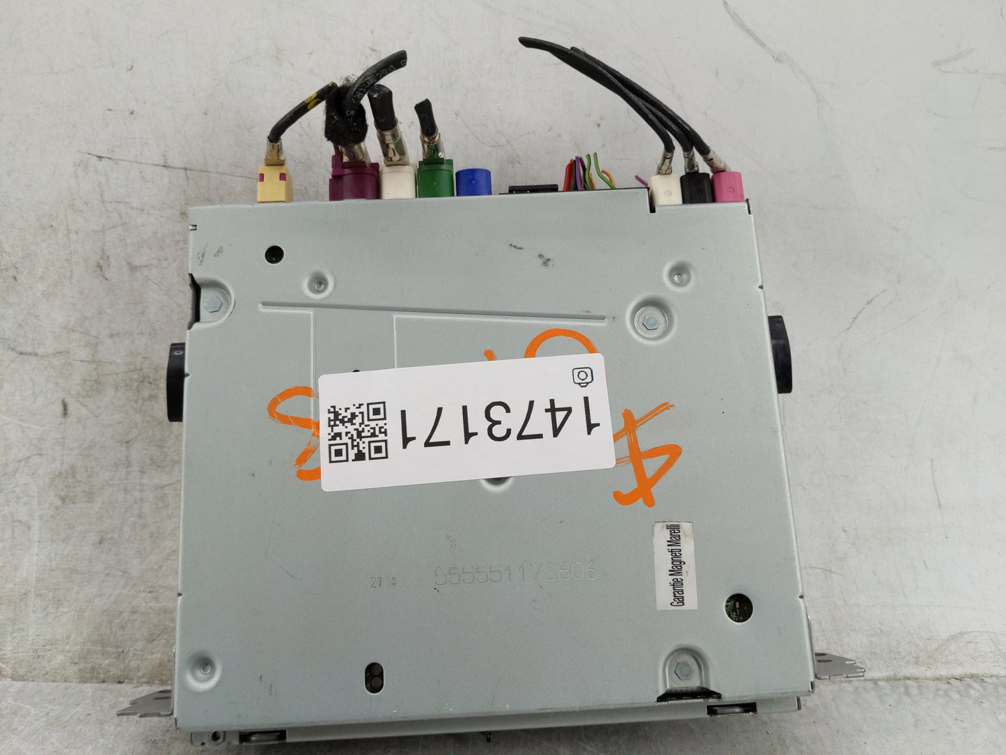 2016-2017 Bmw X1 Radio AM FM Cd Player Receiver Replacement P/N:6822588 503551691907 Fits Fits 2014 2015 2016 2017 2018 2019