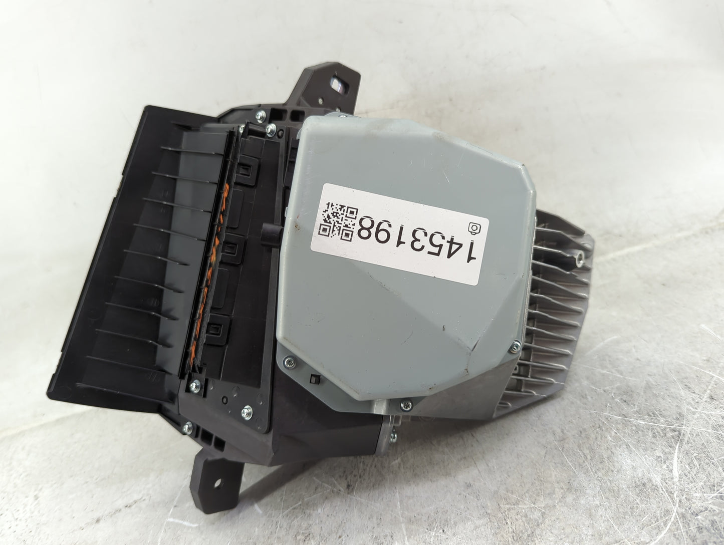 2017 Bmw X3 Dash Dashboard Heads Up Display Hud Oem - Oemusedautoparts1.com
