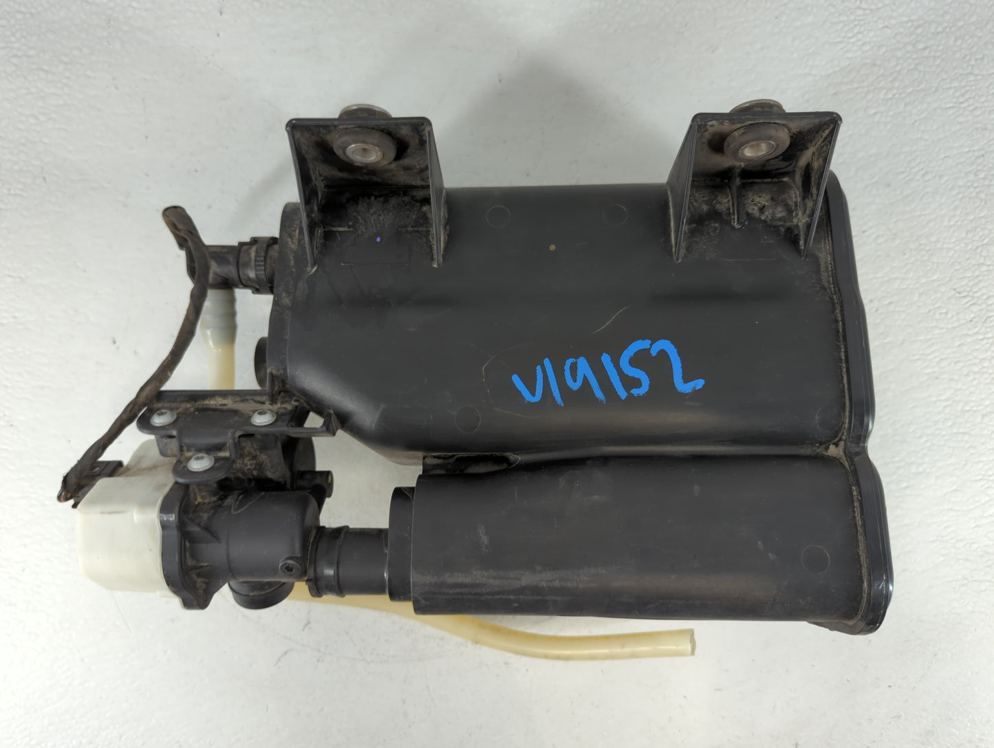 2017 Bmw X3 Fuel Vapor Charcoal Canister 719617 - Oemusedautoparts1.com