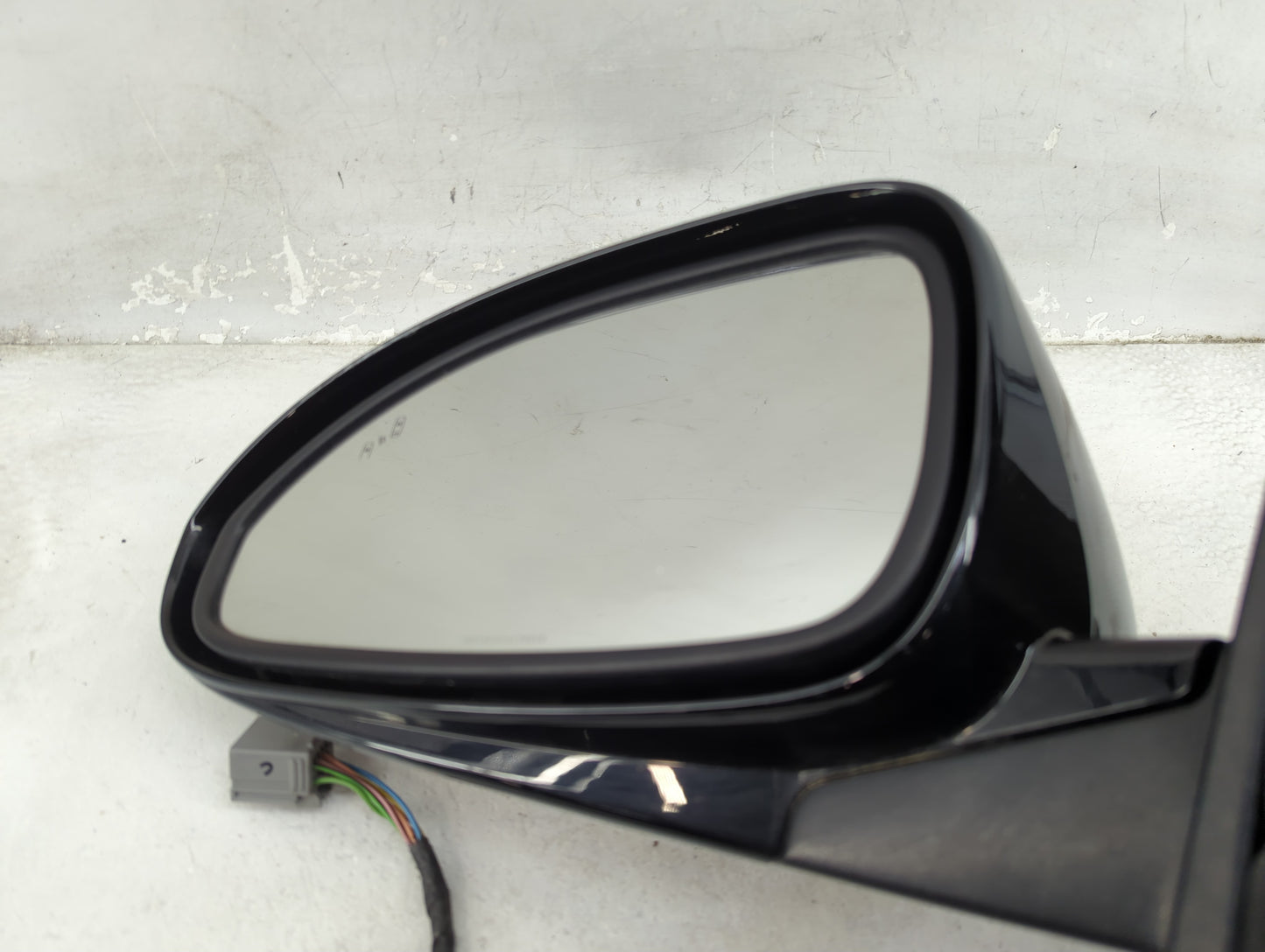 2013-2017 Buick Enclave Driver Side View Mirror - Left Door Mirror OEM Used - Oemusedautoparts1.com