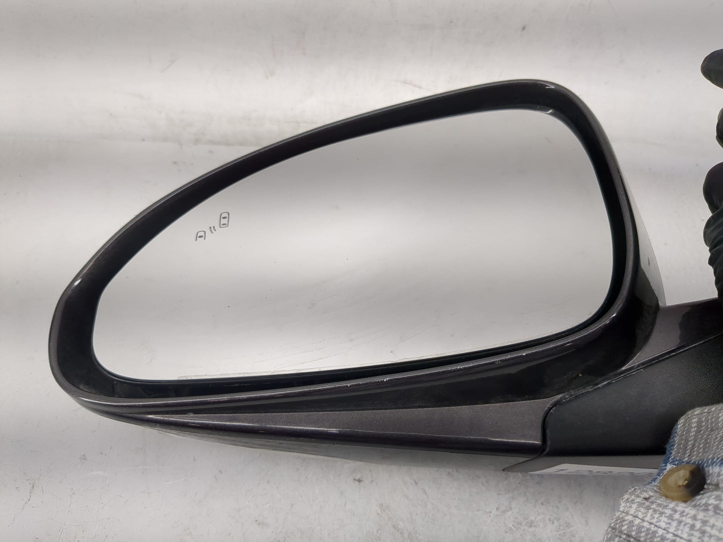2013-2017 Buick Enclave Driver Side View Mirror - Left Door Mirror OEM Used - Oemusedautoparts1.com
