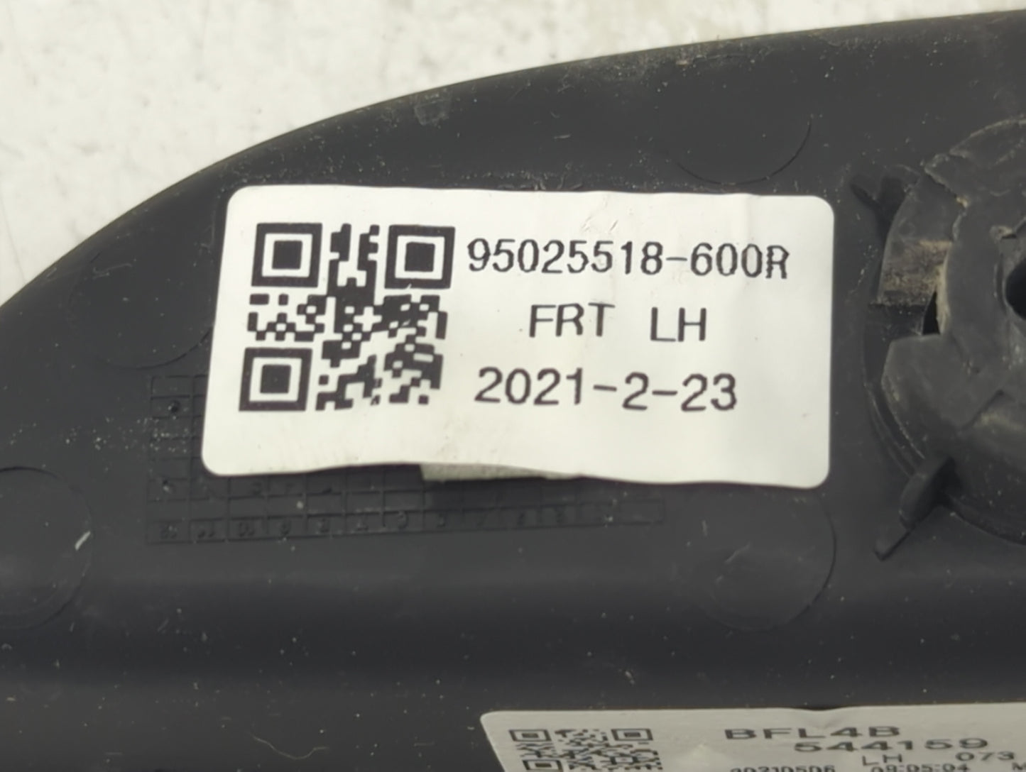 2017-2021 Buick Encore Master Power Window Switch Replacement Driver Side Left P/N:95025518-600R Fits OEM Used Auto Parts -