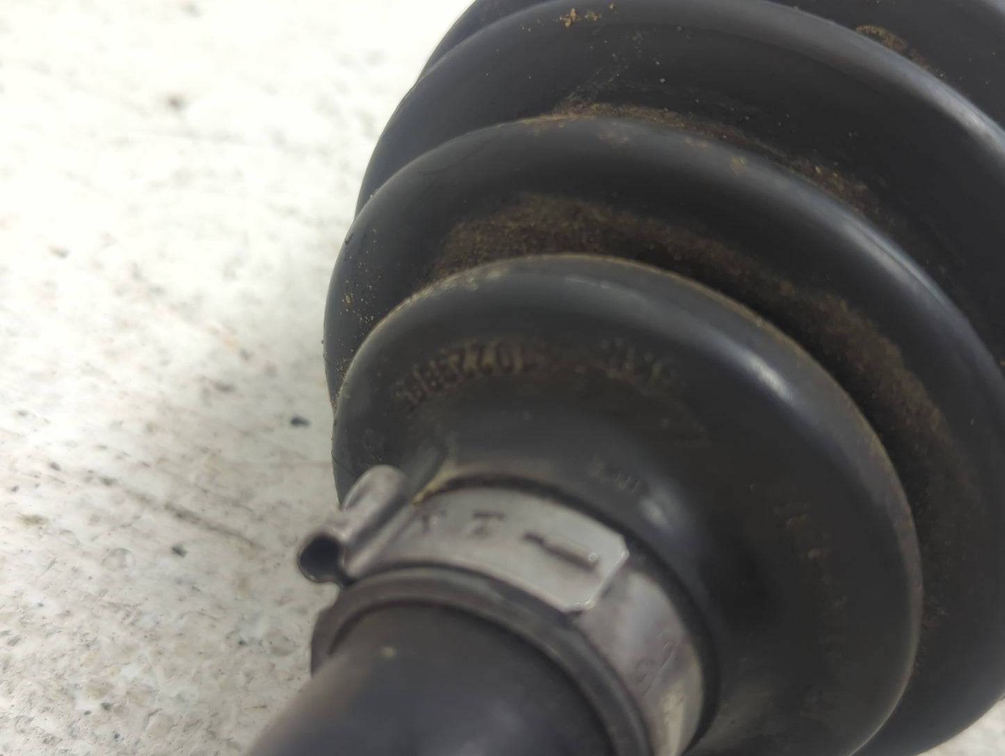 2016-2021 Buick Encore Axle Shaft Front Passenger Cv C/v - Oemusedautoparts1.com