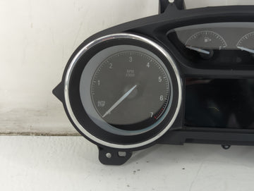 2017-2018 Buick Envision Instrument Cluster Speedometer Gauges P/N:84165671 Fits Fits 2017 2018 OEM Used Auto Parts