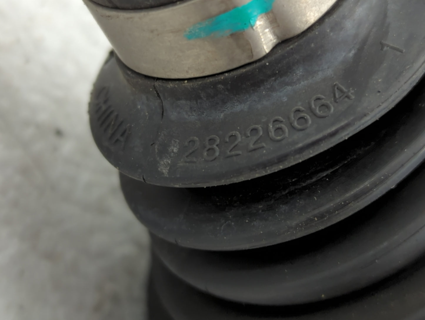 2017-2018 Buick Envision Axle Shaft Front Passenger Cv C/v - Oemusedautoparts1.com