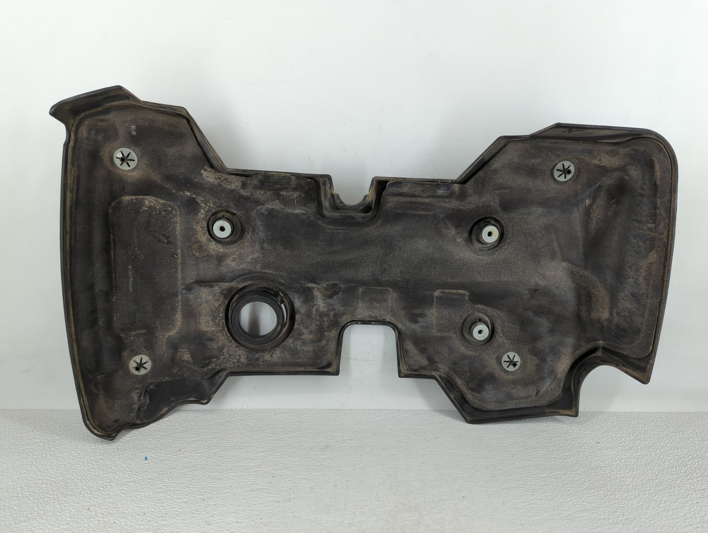 2017 Buick Envision Engine Cover - Oemusedautoparts1.com