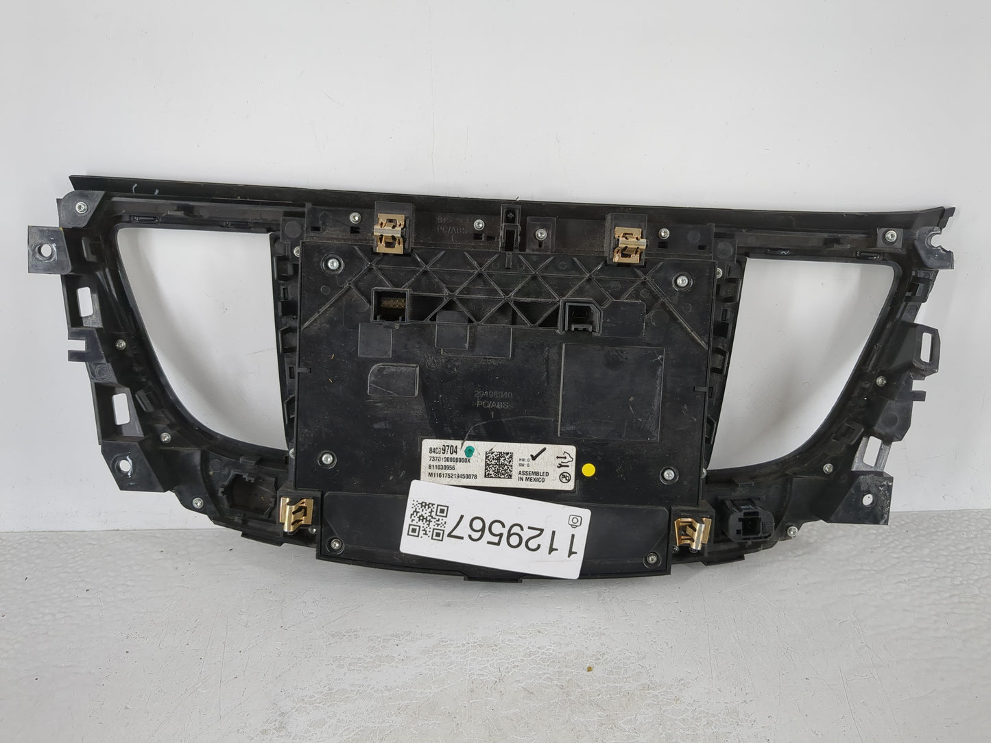 2017-2017 Buick Lacrosse Radio Control Panel - Oemusedautoparts1.com