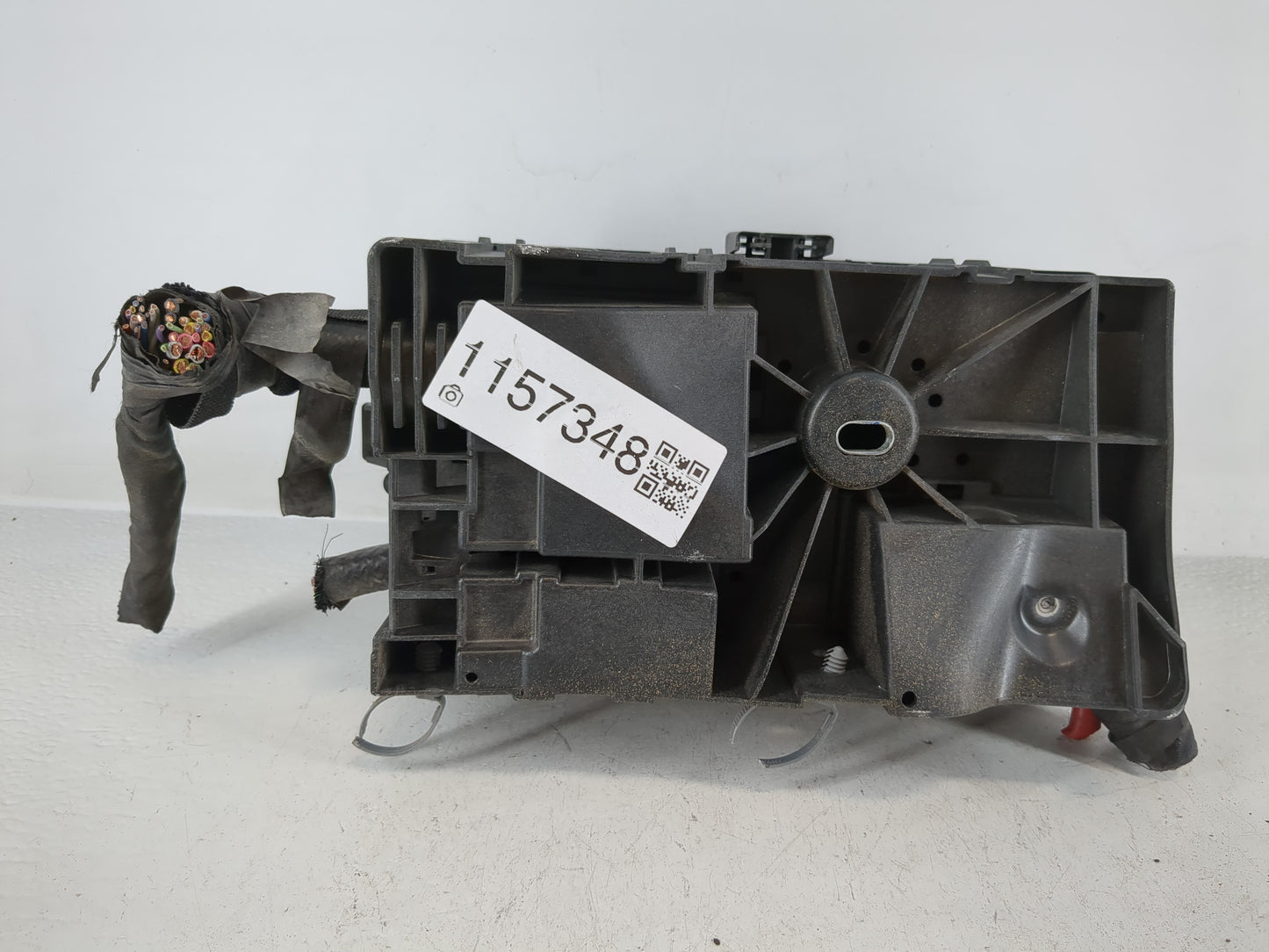 2014-2017 Buick Regal Fusebox Fuse Box Panel Relay Module P/N:23126639 Fits Fits 2014 2015 2016 2017 OEM Used Auto Parts - O